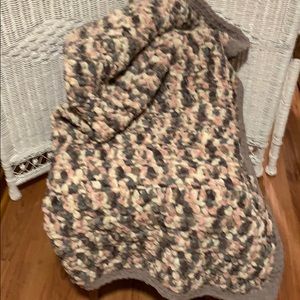 New Hand Crafted Afghan